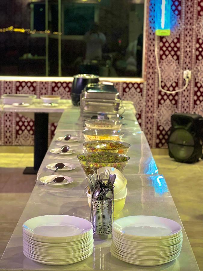 Royal Luxury Camp Hotel วาดิรัม ภายนอก รูปภาพ